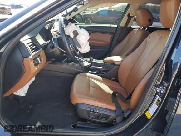 ✅ 2012 BMW 3 Series 328i • VIN: WBA3C1C54CF432008 • Lot: 54421055. Listed on Copart with 102,493 mi. Free auction sales archive from the USA and detailed vehicle history report at DreamBid. Image 7.