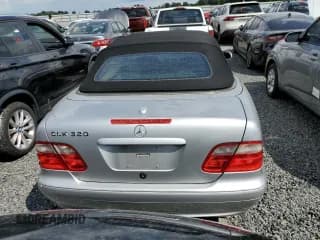 ✅ 2000 Mercedes-Benz CLK 320/430 • VIN: WDBLK65G0YT041396 • Lot: 73909004. Wystawiony na Copart z przebiegiem Nie podano. Bezpłatny archiwum sprzedaży aukcyjnych z USA i szczegółowy raport historii pojazdu na DreamBid. Zdjęcie 6.