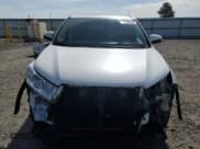 ✅ 2017 Toyota Highlander XLE • VIN: 5TDJZRFHXHS388827 • Lot: 60254015. Listed on Copart with 64,836 mi. Free auction sales archive from the USA and detailed vehicle history report at DreamBid. Image 5.