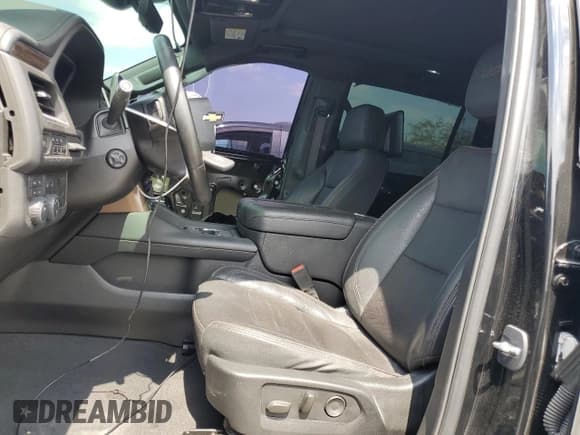 ✅ 2023 Chevrolet Suburban High Country • VIN: 1GNSKGKT5PR308538 • Lot: 64650155. Wystawiony na Copart z przebiegiem 78 506 mil. Bezpłatny archiwum sprzedaży aukcyjnych z USA i szczegółowy raport historii pojazdu na DreamBid. Zdjęcie 7.