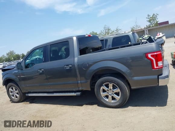 ✅ 2016 Ford F-150 XLT • VIN: 1FTEW1C84GKD11442 • Lot: 42400454. Listed on IAAI with 74,997 mi. Free auction sales archive from the USA and detailed vehicle history report at DreamBid. Image 15.