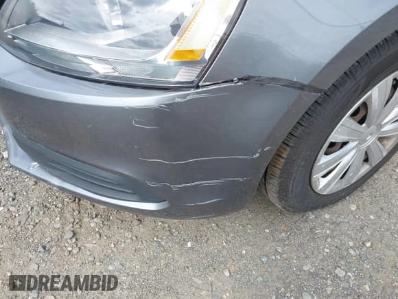 ✅ 2011 Volkswagen Jetta S • VIN: 3VW1K7AJ7BM394818 • Лот: 43193873. Опубликован ранее на IAAI с пробегом 196 317 миль. Бесплатный доступ к архиву аукционных продаж из США и подробный отчёт об истории автомобиля на DreamBid. Изображение 6.