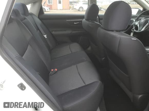 ✅ 2016 Nissan Altima SR • VIN: 1N4AL3AP8GC159162 • Lot: 92269125. Listed on Copart with 86,652 mi. Free auction sales archive from the USA and detailed vehicle history report at DreamBid. Image 10.