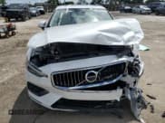 ✅ 2022 Volvo S60 Inscription • VIN: 7JRL12FL1NG154756 • Лот: 68890224. Опубликован ранее на Copart с пробегом 28 461 миль. Бесплатный доступ к архиву аукционных продаж из США и подробный отчёт об истории автомобиля на DreamBid. Изображение 5.