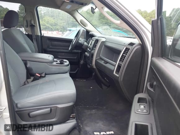 ✅ 2019 Ram 1500 Tradesman • VIN: 1C6RR6FG1KS520999 • Lot: 42903507. Listed on IAAI with 92,331 mi. Free auction sales archive from the USA and detailed vehicle history report at DreamBid. Image 5.