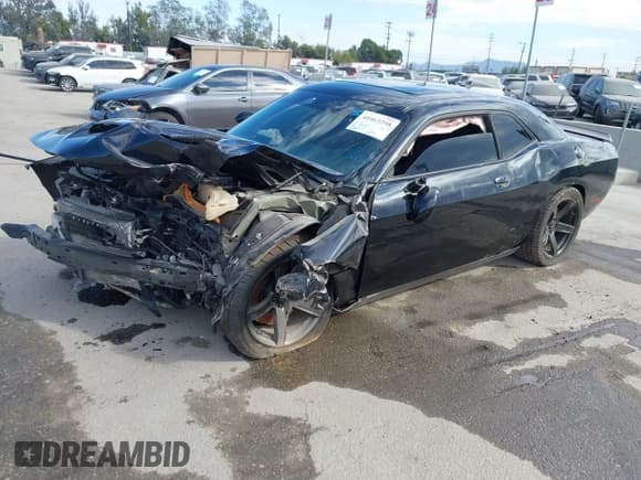 ✅ 2018 Dodge Challenger SRT Hellcat • VIN: 2C3CDZC99JH116041 • Lot: 40463298. Wystawiony na IAAI z przebiegiem 16 890 mil. Bezpłatny archiwum sprzedaży aukcyjnych z USA i szczegółowy raport historii pojazdu na DreamBid. Zdjęcie 2.