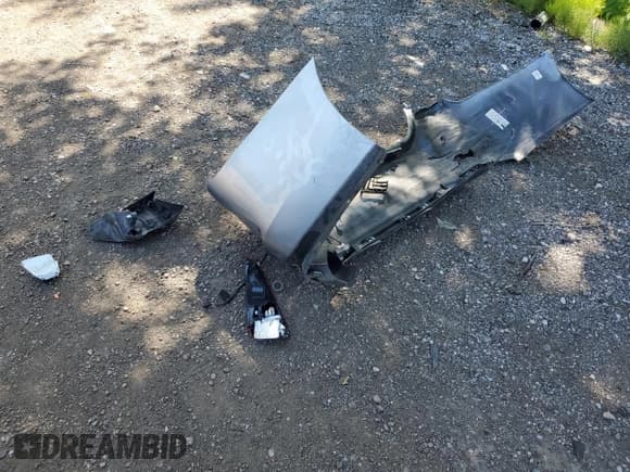 ✅ 2022 Lexus ES 350 Ultra Luxury • VIN: 58AFZ1B11NU135164 • Lot: 60669805. Listed on Copart with 241,527 mi. Free auction sales archive from the USA and detailed vehicle history report at DreamBid. Image 12.