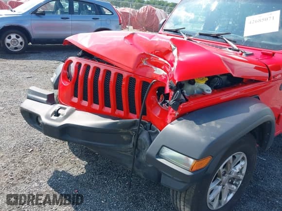 ✅ 2023 Jeep Wrangler Sport S • VIN: 1C4HJXDN5PW701929 • Lot: 43341342. Wystawiony na IAAI z przebiegiem 46 084 mil. Bezpłatny archiwum sprzedaży aukcyjnych z USA i szczegółowy raport historii pojazdu na DreamBid. Zdjęcie 6.