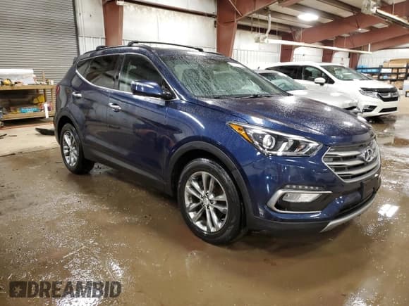 ✅ 2018 Hyundai Santa Fe Limited • VIN: 5XYZUDLA6JG537734 • Лот: 47313155. Опубликован ранее на Copart с пробегом 109 611 миль. Бесплатный доступ к архиву аукционных продаж из США и подробный отчёт об истории автомобиля на DreamBid. Изображение 4.