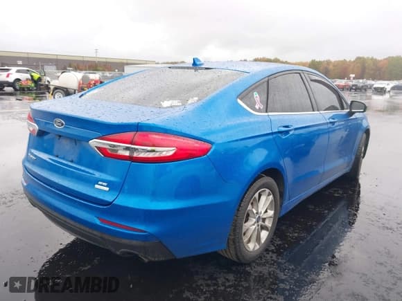 ✅ 2020 Ford Fusion SE • VIN: 3FA6P0HD2LR125024 • Lot: 43503651. Wystawiony na IAAI z przebiegiem 72 278 mil. Bezpłatny archiwum sprzedaży aukcyjnych z USA i szczegółowy raport historii pojazdu na DreamBid. Zdjęcie 4.