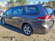 ✅ 2011 Toyota Sienna • VIN: 5TDZK3DC8BS012226 • Лот: 93187155. Опубликован ранее на Copart с пробегом 168 659 миль. Бесплатный доступ к архиву аукционных продаж из США и подробный отчёт об истории автомобиля на DreamBid. Изображение 2.