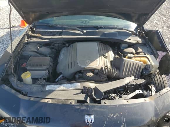 ✅ 2006 Dodge Charger R/T • VIN: 2B3KA53H96H173848 • Lot: 82198755. Wystawiony na Copart z przebiegiem 147 142 mil mil. Skorzystaj z bezpłatnego archiwum sprzedaży aukcyjnych z USA i zobacz szczegółowy raport historii pojazdu na DreamBid. Zdjęcie 11.