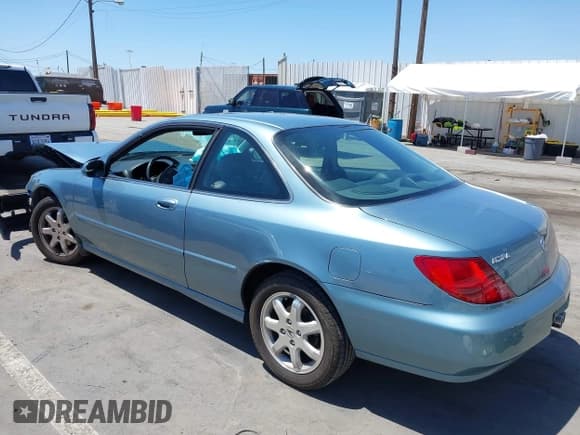 ✅ 1998 Acura CL Premium • VIN: 19UYA225XWL001637 • Lot: 42327160. Wystawiony na IAAI z przebiegiem 186 614 mil. Bezpłatny archiwum sprzedaży aukcyjnych z USA i szczegółowy raport historii pojazdu na DreamBid. Zdjęcie 3.