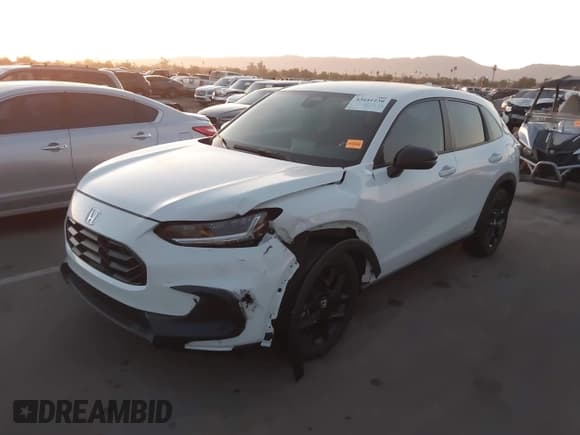 ✅ 2024 Honda HR-V Sport • VIN: 3CZRZ2H54RM745766 • Lot: 43641230. Listed on IAAI with 18,737 mi. Free auction sales archive from the USA and detailed vehicle history report at DreamBid. Image 2.