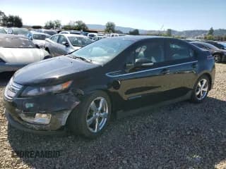 ✅ 2013 Chevrolet Volt • VIN: 1G1RH6E49DU128033 • Lot: 82613145. Wystawiony na Copart z przebiegiem 85 833 mil. Bezpłatny archiwum sprzedaży aukcyjnych z USA i szczegółowy raport historii pojazdu na DreamBid. Zdjęcie 1.