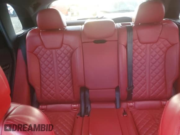 ✅ 2018 Audi SQ5 Prestige • VIN: WA1C4AFY0J2143017 • Lot: 93106685. Wystawiony na Copart z przebiegiem 70 924 mil. Bezpłatny archiwum sprzedaży aukcyjnych z USA i szczegółowy raport historii pojazdu na DreamBid. Zdjęcie 10.