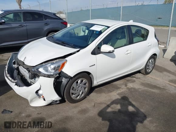 ✅ 2015 Toyota Prius One • VIN: JTDKDTB31F1584417 • Lot: 43668028. Listed on IAAI with 187,131 mi. Free auction sales archive from the USA and detailed vehicle history report at DreamBid. Image 17.