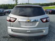 ✅ 2015 Chevrolet Traverse LS • VIN: 1GNKRFKD5FJ389360 • Lot: 61126225. Wystawiony na Copart z przebiegiem 191 537 mil. Bezpłatny archiwum sprzedaży aukcyjnych z USA i szczegółowy raport historii pojazdu na DreamBid. Zdjęcie 6.