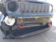 ✅ 2017 Jeep Renegade Trailhawk • VIN: ZACCJBCB0HPE94143 • Lot: 43760545. Wystawiony na IAAI z przebiegiem 84 422 mil. Bezpłatny archiwum sprzedaży aukcyjnych z USA i szczegółowy raport historii pojazdu na DreamBid. Zdjęcie 16.