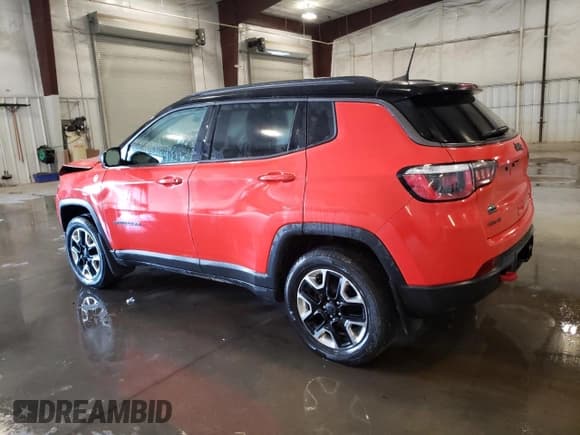 ✅ 2017 Jeep Compass Trailhawk • VIN: 3C4NJDDB6HT657650 • Lot: 86305415. Listed on Copart with 85,660 mi. Free auction sales archive from the USA and detailed vehicle history report at DreamBid. Image 2.
