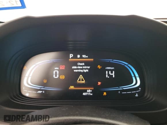 ✅ 2023 Hyundai Venue SEL • VIN: KMHRC8A30PU219688 • Lot: 49761395. Listed on Copart with 40,717 mi. Free auction sales archive from the USA and detailed vehicle history report at DreamBid. Image 9.