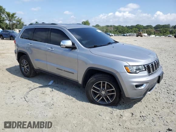 ✅ 2017 Jeep Grand Cherokee Limited • VIN: 1C4RJFBG5HC760341 • Lot: 68498205. Listed on Copart with 142,936 mi. Free auction sales archive from the USA and detailed vehicle history report at DreamBid. Image 4.