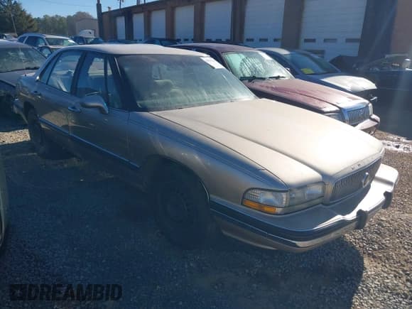 ✅ 1994 Buick LeSabre Custom • VIN: 1G4HP52L6RH509538 • Лот: 40939404. Опубликован ранее на IAAI с пробегом 133 233 миль. Бесплатный доступ к архиву аукционных продаж из США и подробный отчёт об истории автомобиля на DreamBid. Изображение 1.