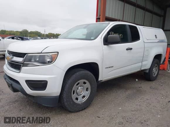 ✅ 2018 Chevrolet Colorado 2WD Work Truck • VIN: 1GCHSBEA1J1273857 • Lot: 43442997. Listed on IAAI with 194,108 mi. Free auction sales archive from the USA and detailed vehicle history report at DreamBid. Image 17.