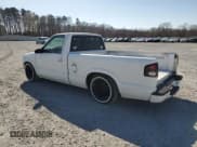 ✅ 2000 Chevrolet S-10 • VIN: 1GCCS1445YK179033 • Лот: 49046625. Опубликован ранее на Copart с пробегом 215 309 миль. Бесплатный доступ к архиву аукционных продаж из США и подробный отчёт об истории автомобиля на DreamBid. Изображение 2.