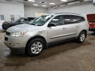 ✅ 2012 Chevrolet Traverse LS • VIN: 1GNKREED1CJ307528 • Lot: 85355725. Wystawiony na Copart z przebiegiem 142 023 mil. Bezpłatny archiwum sprzedaży aukcyjnych z USA i szczegółowy raport historii pojazdu na DreamBid. Zdjęcie 1.