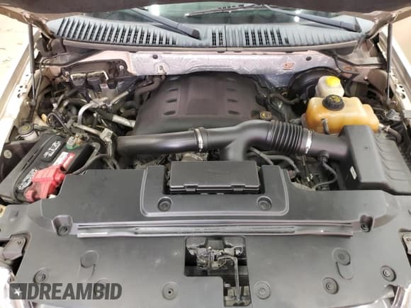 ✅ 2017 Ford Expedition Max XLT • VIN: 1FMJK1HT9HEA51574 • Lot: 91612805. Wystawiony na Copart z przebiegiem 134 161 mil. Bezpłatny archiwum sprzedaży aukcyjnych z USA i szczegółowy raport historii pojazdu na DreamBid. Zdjęcie 12.