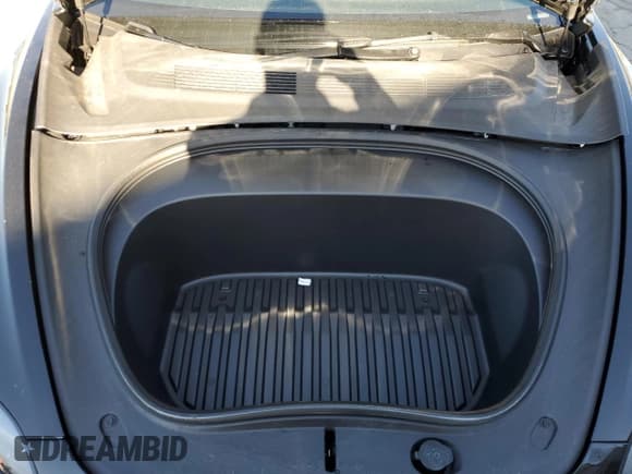 ✅ 2025 Tesla Model 3 Long Range • VIN: 5YJ3E1EA9SF037347 • Lot: 86870035. Listed on Copart with 6,803 mi. Free auction sales archive from the USA and detailed vehicle history report at DreamBid. Image 11.