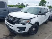 ✅ 2017 Ford Police Interceptor Utility • VIN: 1FM5K8AR2HGA94294 • Lot: 42091686. Wystawiony na IAAI z przebiegiem 155 422 mil. Bezpłatny archiwum sprzedaży aukcyjnych z USA i szczegółowy raport historii pojazdu na DreamBid. Zdjęcie 17.