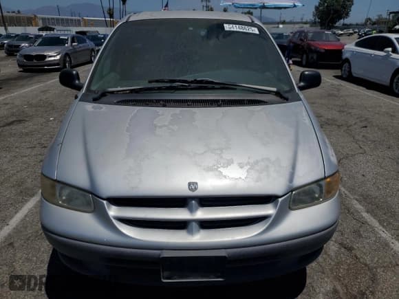 ✅ 2000 Dodge Caravan SE • VIN: 1B4GP44R0YB528936 • Lot: 64148625. Listed on Copart with 84,596 mi. Free auction sales archive from the USA and detailed vehicle history report at DreamBid. Image 5.