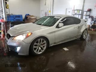 ✅ 2010 Hyundai Genesis Coupe Grand Touring • VIN: KMHHU6KH7AU027067 • Lot: 47736555. Wystawiony na Copart z przebiegiem 122 683 mil. Bezpłatny archiwum sprzedaży aukcyjnych z USA i szczegółowy raport historii pojazdu na DreamBid. Zdjęcie 1.