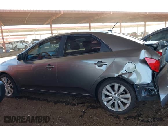 ✅ 2012 Kia Forte SX • VIN: KNAFW4A37C5559736 • Lot: 42507981. Listed on IAAI with 182,674 mi. Free auction sales archive from the USA and detailed vehicle history report at DreamBid. Image 15.