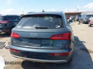 ✅ 2018 Audi Q5 Premium Plus • VIN: WA1BNAFY8J2236957 • Lot: 43322853. Wystawiony na IAAI z przebiegiem 84 104 mil. Bezpłatny archiwum sprzedaży aukcyjnych z USA i szczegółowy raport historii pojazdu na DreamBid. Zdjęcie 15.