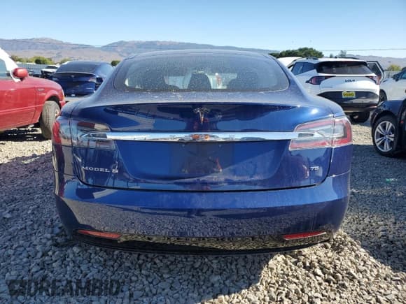 ✅ 2017 Tesla Model S 60 • VIN: 5YJSA1E1XHF184437 • Lot: 91235435. Listed on Copart with 127,141 mi. Free auction sales archive from the USA and detailed vehicle history report at DreamBid. Image 6.