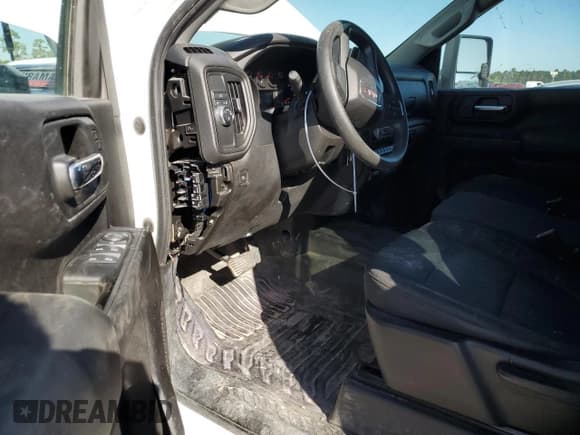 ✅ 2022 GMC Sierra 1500 • VIN: 1GT48LEY2NF313582 • Lot: 70024894. Wystawiony na Copart z przebiegiem 79 239 mil. Bezpłatny archiwum sprzedaży aukcyjnych z USA i szczegółowy raport historii pojazdu na DreamBid. Zdjęcie 8.