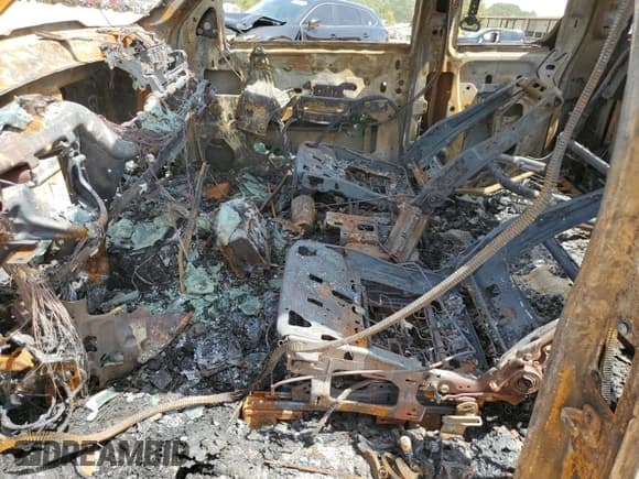 ✅ 2011 Chevrolet Silverado 1500 LT • VIN: 1GCRKSE32BZ345898 • Lot: 65674344. Listed on Copart with Not provided. Free auction sales archive from the USA and detailed vehicle history report at DreamBid. Image 7.