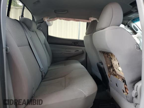 ✅ 2015 Toyota Tacoma • VIN: 5TFJX4CNXFX065257 • Lot: 67374595. Wystawiony na Copart z przebiegiem 125 268 mil. Bezpłatny archiwum sprzedaży aukcyjnych z USA i szczegółowy raport historii pojazdu na DreamBid. Zdjęcie 10.