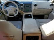 ✅ 2003 Ford Expedition Eddie Bauer • VIN: 1FMFU18L73LC24688 • Лот: 94775865. Опубликован ранее на Copart с пробегом 318 225 миль. Бесплатный доступ к архиву аукционных продаж из США и подробный отчёт об истории автомобиля на DreamBid. Изображение 8.