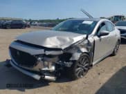 ✅ 2024 Mazda 3 S Preferred • VIN: 3MZBPACM0RM402567 • Лот: 43137383. Опубликован ранее на IAAI с пробегом 22 250 миль. Бесплатный доступ к архиву аукционных продаж из США и подробный отчёт об истории автомобиля на DreamBid. Изображение 2.