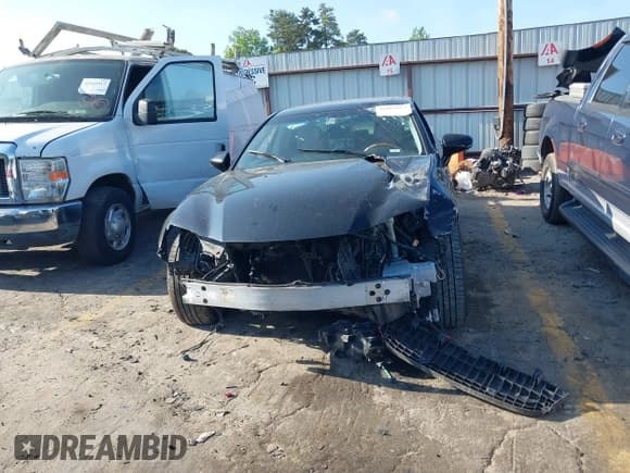 ✅ 2014 Lexus GS 450h • VIN: JTHBS1BL4E5006974 • Lot: 42167012. Listed on IAAI with 153,752 mi. Free auction sales archive from the USA and detailed vehicle history report at DreamBid. Image 12.