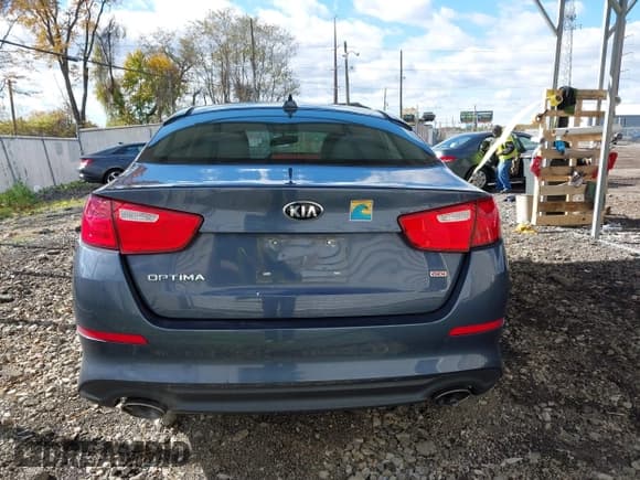 ✅ 2015 Kia Optima LX • VIN: 5XXGM4A76FG483653 • Lot: 43582972. Listed on IAAI with 126,627 mi. Free auction sales archive from the USA and detailed vehicle history report at DreamBid. Image 16.