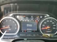 ✅ 2021 Chevrolet Silverado 1500 LTZ • VIN: 3GCUYGET1MG373006 • Lot: 56936835. Wystawiony na Copart z przebiegiem 52 396 mil. Bezpłatny archiwum sprzedaży aukcyjnych z USA i szczegółowy raport historii pojazdu na DreamBid. Zdjęcie 9.