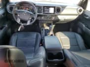 ✅ 2022 Toyota Tacoma TRD Off Road • VIN: 3TYCZ5AN4NT102713 • Лот: 90755245. Опубликован ранее на Copart с пробегом 35 873 миль. Бесплатный доступ к архиву аукционных продаж из США и подробный отчёт об истории автомобиля на DreamBid. Изображение 8.