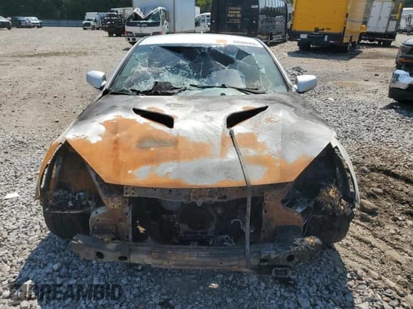 ✅ 2013 Hyundai Genesis Coupe 2.0T • VIN: KMHHT6KD2DU109907 • Lot: 69308955. Wystawiony na Copart z przebiegiem Nie podano. Bezpłatny archiwum sprzedaży aukcyjnych z USA i szczegółowy raport historii pojazdu na DreamBid. Zdjęcie 5.