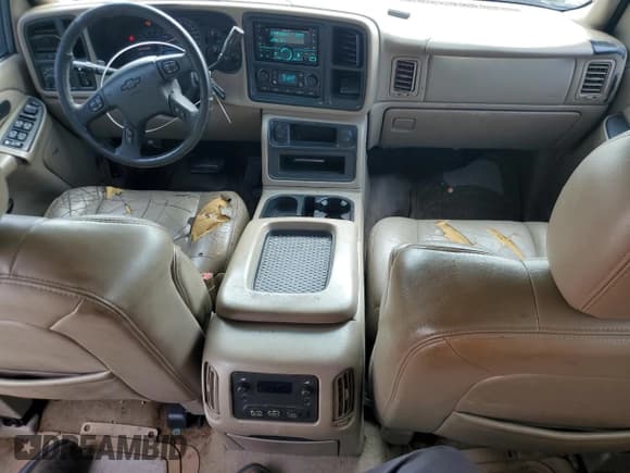 ✅ 2003 Chevrolet Silverado 1500HD LT • VIN: 1GCGC13U93F142570 • Лот: 70047944. Опубликован ранее на Copart с пробегом 243 221 миль. Бесплатный доступ к архиву аукционных продаж из США и подробный отчёт об истории автомобиля на DreamBid. Изображение 8.