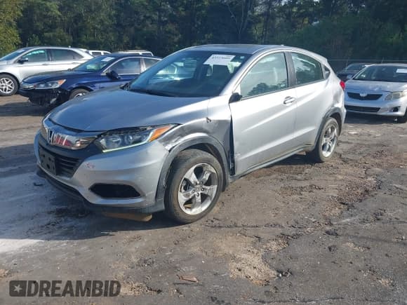 ✅ 2019 Honda HR-V LX • VIN: 3CZRU5H30KG715229 • Лот: 43523609. Опубликован ранее на IAAI с пробегом 90 740 миль. Бесплатный доступ к архиву аукционных продаж из США и подробный отчёт об истории автомобиля на DreamBid. Изображение 17.